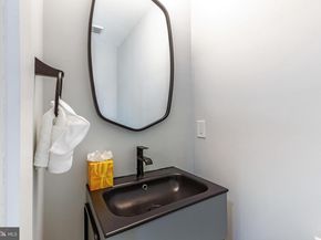 1426 Crittenden NW 1, Washington DC 20011