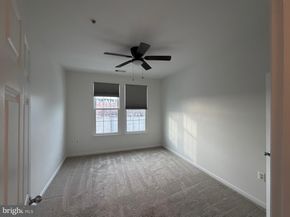 2465 Army Navy Drive 1405, Arlington VA 22206