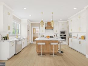 5829 25TH Road N, Arlington VA 22207