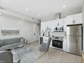 2213 M Street NE 7, Washington DC 20002