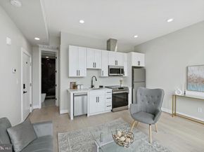 2213 M Street NE 7, Washington DC 20002