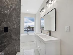 1543 S 31st Street, Philadelphia PA 19146