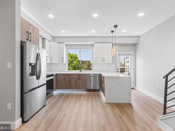 1413 N 8TH Street, Philadelphia PA 19122