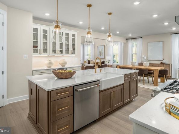 3082 Gimbel Lane, Huntingdon Valley PA 19006