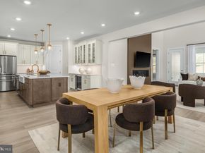 3082 Gimbel Lane, Huntingdon Valley PA 19006