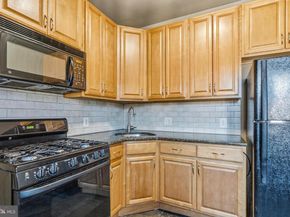 1105 Morris Street, Philadelphia PA 19148