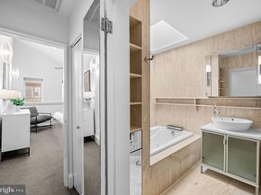 2222 Locust Street, Philadelphia PA 19103