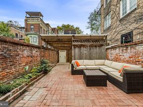 2222 Locust Street, Philadelphia PA 19103