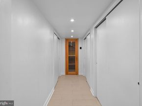 2222 Locust Street, Philadelphia PA 19103