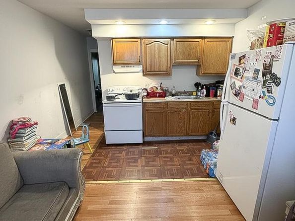 6906 Woodland Avenue, Philadelphia PA 19142