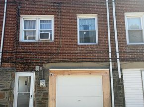 33 Mermont Circle, Darby PA 19023