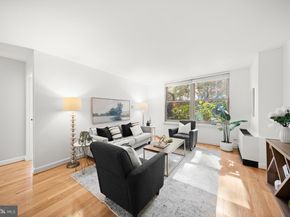 1260 21st Street NW 107, Washington DC 20036