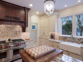 33 Bittersweet Drive, Doylestown PA 18901