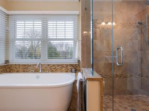 33 Bittersweet Drive, Doylestown PA 18901