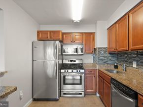 8 S Van Dorn Street 201, Alexandria VA 22304
