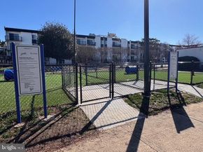 8 S Van Dorn Street 201, Alexandria VA 22304