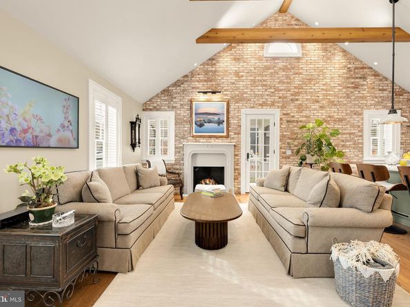 3421 21st Avenue N, Arlington VA 22207