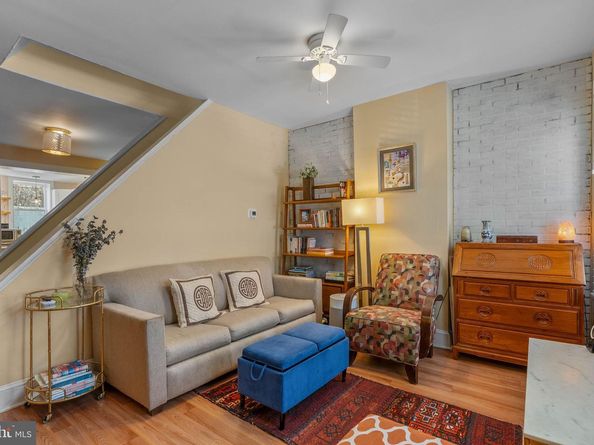 1046 S Dorrance Street, Philadelphia PA 19146