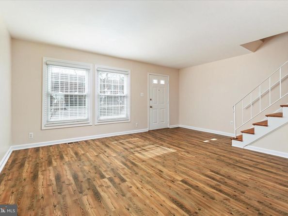 115 N Duke, Sterling VA 20164