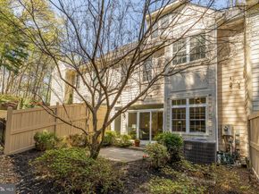 2170 21st Court N, Arlington VA 22201
