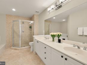 2170 21st Court N, Arlington VA 22201