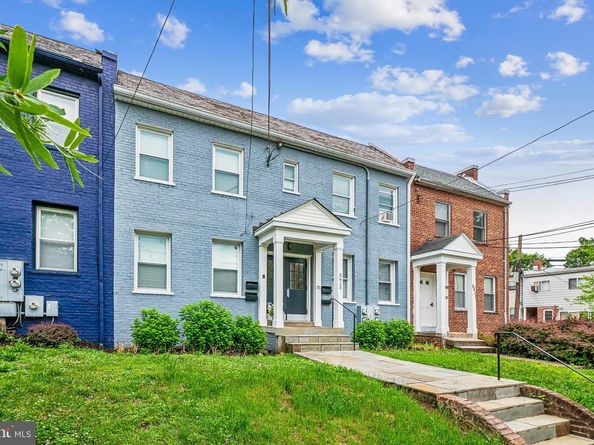 5615 1st Place NW, Washington DC 20011