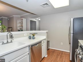 3830 9TH Street N 202W, Arlington VA 22203