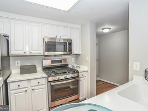 3830 9TH Street N 202W, Arlington VA 22203