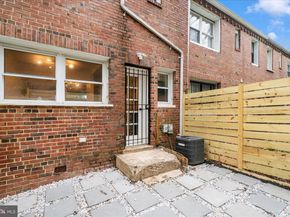 5045 Sheriff Road NE, Washington DC 20019