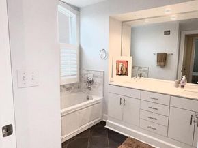 910 Powhatan Street 304S, Alexandria VA 22314