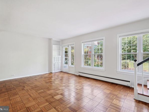 1705 Preston Road, Alexandria VA 22302