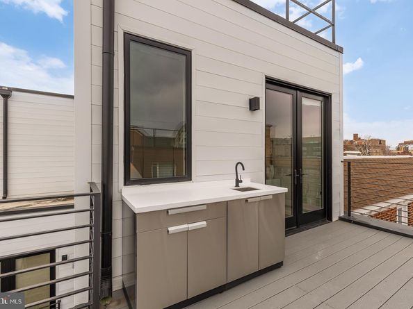 1402 12TH Street NW 10, Washington DC 20005