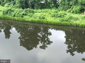 556 Carson Terrace, Huntingdon Valley PA 19006