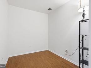 556 Carson Terrace, Huntingdon Valley PA 19006