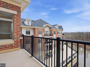 556 Carson Terrace, Huntingdon Valley PA 19006