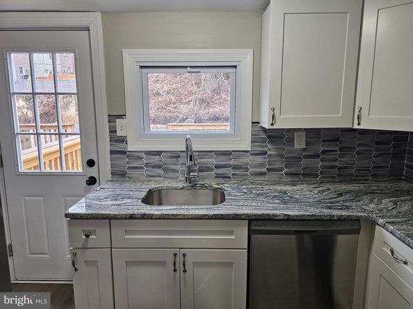 278 Fountain Street, Philadelphia PA 19128