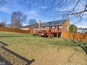 2820 Elsmore Street, Fairfax VA 22031