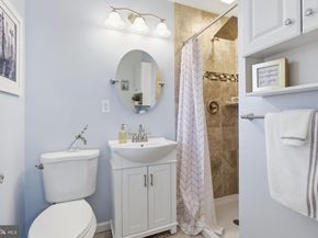 2820 Elsmore Street, Fairfax VA 22031