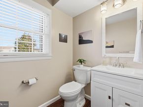 2820 Elsmore Street, Fairfax VA 22031