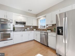 2820 Elsmore Street, Fairfax VA 22031