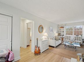 1632 W Abingdon Drive 302, Alexandria VA 22314