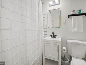 1632 W Abingdon Drive 302, Alexandria VA 22314