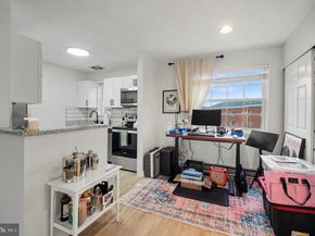 1632 W Abingdon Drive 302, Alexandria VA 22314