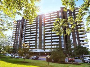 250 S Reynolds Street 206, Alexandria VA 22304