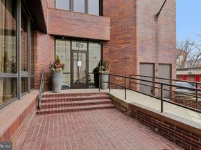 125 N 4TH Street 107, Philadelphia PA 19106