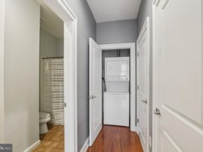 125 N 4TH Street 107, Philadelphia PA 19106