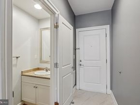 125 N 4TH Street 107, Philadelphia PA 19106