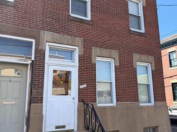 2714 E Indiana Avenue, Philadelphia PA 19134