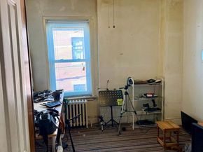 2714 E Indiana Avenue, Philadelphia PA 19134