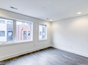 634 N 5TH Street 12, Philadelphia PA 19123